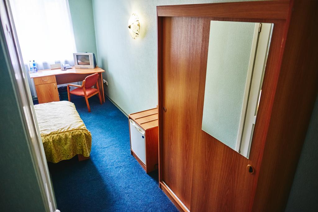 Nikotel Hotel Mykolaïv Extérieur photo
